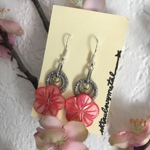 Shell Flower Earring, Pink and White